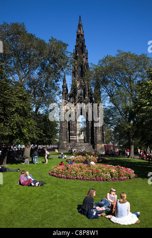 Scott Monument situé sur Princes Street Gardens, Édimbourg, Écosse, Royaume-Uni, Grande Bretagne Banque D'Images