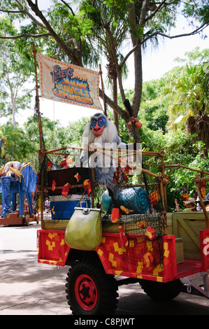 Mickeys jammin jungle parade rafiki Banque D'Images