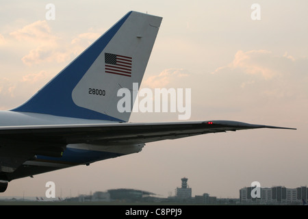 Air Force un avion à l'aéroport Ruzyne de Prague, en République tchèque, le 4 avril 2009. Banque D'Images