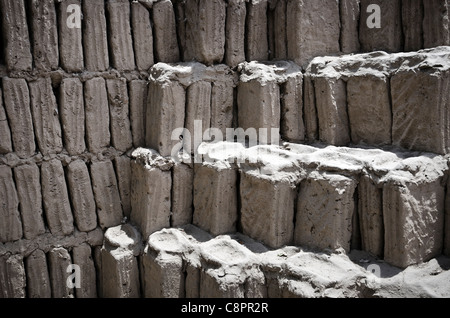 L'ancienne demeure de la pyramide à Huaca Pucllana ruines précolombiennes Miraflores Lima Pérou Banque D'Images