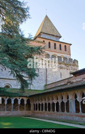 L'abbaye Saint Pierre, clocher et le cloître à Moissac Tarn-et-Garonne Banque D'Images