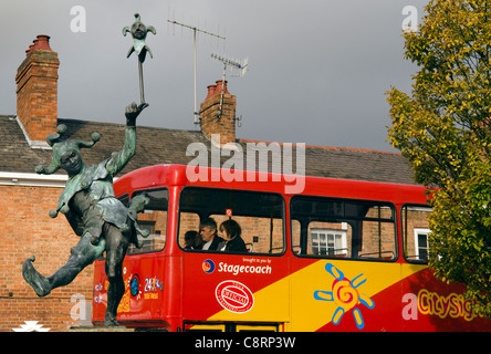 Le Jester statue Henley Street Stratford Upon Avon Warwickshire UK Banque D'Images