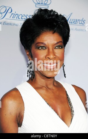 Natalie Cole aux arrivées pour 2011 Princess Grace Awards Gala, Le Restaurant Cipriani 42nd Street, New York, NY Le 1 novembre 2011. Photo par : Desiree Navarro/Everett Collection Banque D'Images