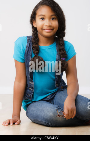 Studio Portrait of Girl Banque D'Images