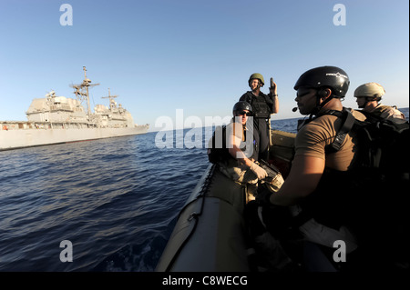 La task force multinationale créée pour mener des opérations anti-piraterie dans le golfe d'Aden. Banque D'Images