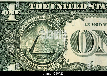 Le Grand Sceau de la pyramide sur le dollar US Banque D'Images