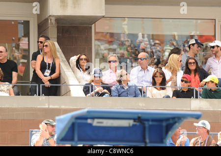 Catherine Zeta Jones, Michael Douglas, en présence de l'US OPEN 2011 - championnat de tennis USTA SAT Billie Jean King National Tennis Banque D'Images