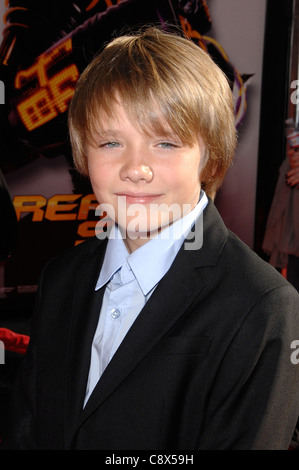 Dakota Goyo arrivants REAL STEEL Premiere Gibson Amphitheatre d'Universal Studios Hollywood Los Angeles CA 2 Octobre 2011 Photo Banque D'Images