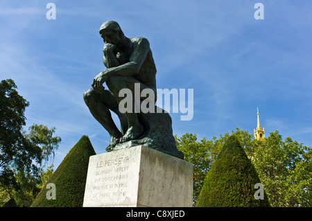 Paris, "Le Penseur" sculptures d'août Rodi dans le musée Rodin Banque D'Images