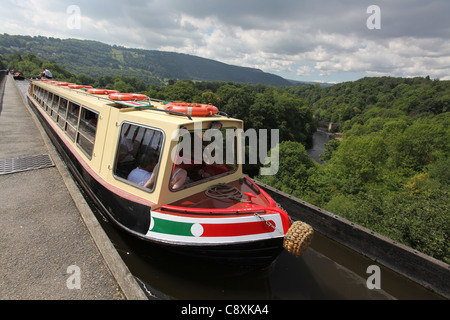 Village de Trevor, le Pays de Galles. La vue pittoresque de Thomas Telford et William Jessop construit-canal de Pontcysyllte. Banque D'Images