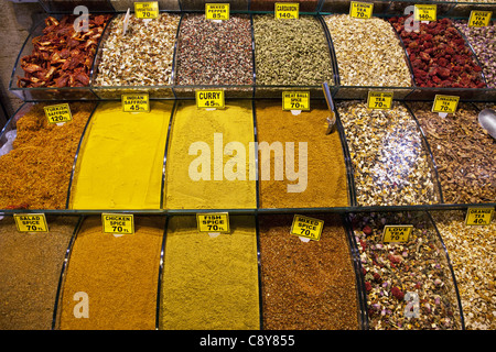 Misir Carsisi, marché aux épices, interieur, Istanbul, Turquie , l'Europe, Banque D'Images