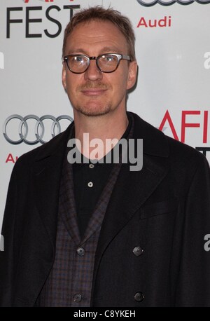 David Thewlis au niveau des arrivées pour la dame le festival de projection de gala, le Grauman's Chinese Theatre, Los Angeles, CA 4 novembre 2011. Photo par : Emiley Schweich/Everett Collection Banque D'Images