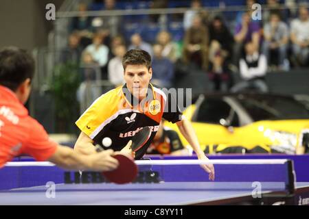 05 11 2011 Magdeburg, Allemagne. Dimitrij Ovtcharov Allemagne. L'Allemagne contre la Chine Tennis de Table Coupe du Monde par équipe en 2011 l'Arène Getec Magdeburg Banque D'Images