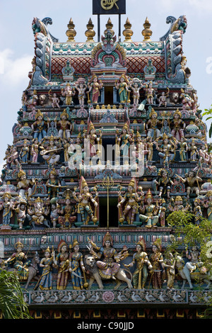 Sri Veerama Kaliamman Temple : Le Gopuram Banque D'Images