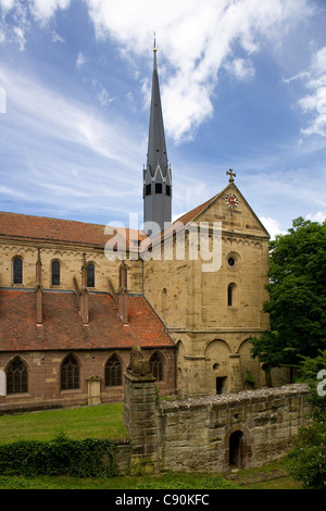 Monastère de Maulbronn sous ciel nuageux, monastère cistercien, Bade-Wurtemberg, Allemagne, Europe Banque D'Images