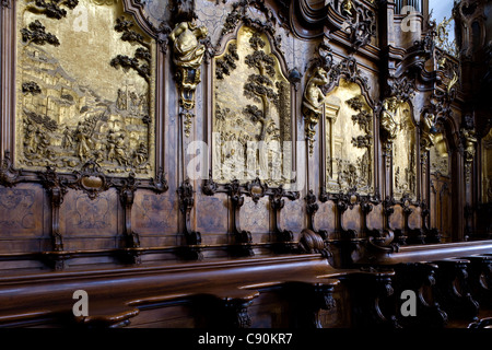 Stalles du choeur à la basilique Saint Alexandre et de Saint Théodore, Ottobeuren Abbaye, Ottobeuren, Bavaria, Germany, Europe Banque D'Images