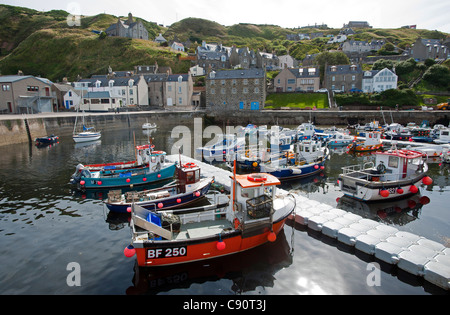 Gardenstown et port, dans l'Aberdeenshire, Ecosse Banque D'Images