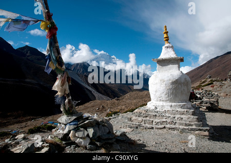 Dingboche est un village de la région de Khumbu est du Népal. Le règlement est un arrêt populaire pour les randonneurs et alpinistes dirigée Banque D'Images