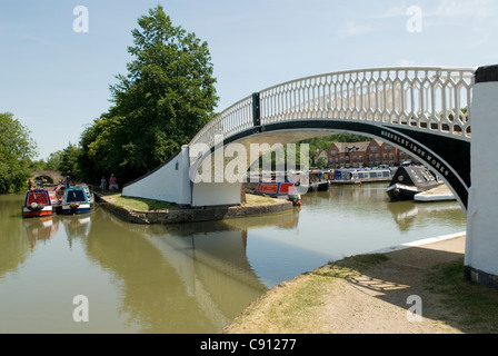 Braunston triangulaire unique est une jonction entre l'Oxford et Grand Union des canaux sur la route nord de Londres à Banque D'Images