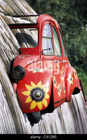 Citroën 2CV anciennes voitures d'occasion. Amsterdam, Hollande. Banque D'Images