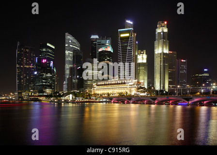 Singapour, Singapour Skyline at Dusk Banque D'Images