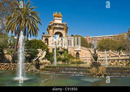 Le CASCADA Fontaine a été construite en 1875, dans le Parc de la Ciutadella. Banque D'Images