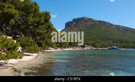 Beach et la baie de Cala Formentor, Majorque, Îles Baléares, Espagne Banque D'Images