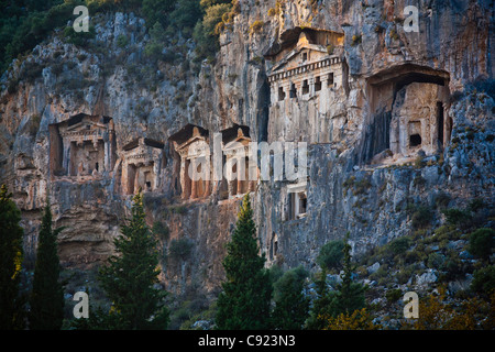 Tombeaux lyciens coupé d'Rock (400 BC) à Dalyan, Province de Mugla - Turquie Banque D'Images