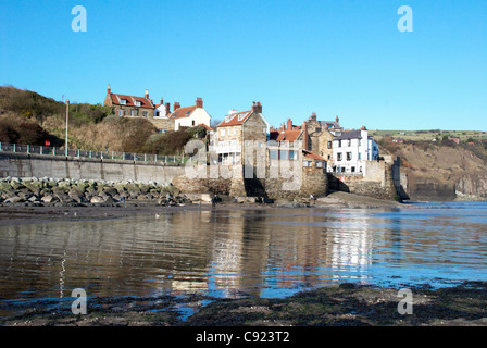 UK, Yorkshire du Nord, Robin Hood's Bay, fin de Wainwright est un océan à l'autre à pied. Banque D'Images