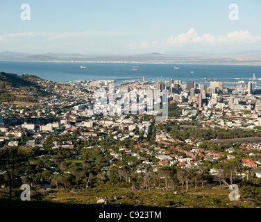 Le centre-ville à forte densité de population et le Cap de banlieue Oranjezicht Tamboerskloof Vredehoek et jardins sur le Nord peut être Banque D'Images