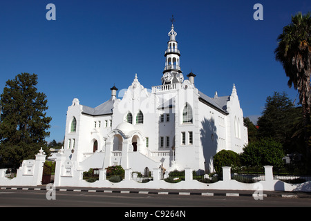 Une réforme de l'Église néerlandaise Swellendam.L'architecture de l'Afrique du Sud montre de nombreuses influences dues à l'énorme et la culture ethnique Banque D'Images