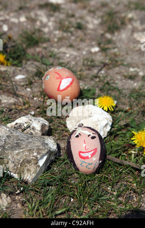 L'oeuf de Pâques Concours annuel de roulement, tenue annuellement sur Easter Bank Holiday Monday, Devil's Dyke, West Sussex, Angleterre Banque D'Images