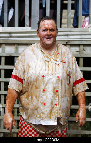 L'Assemblée mondiale de la sauce Wrestling Championships, qui a eu lieu en août à Rose 'n' Bowl pub dans Stacksteads, Lancashire, Angleterre Banque D'Images