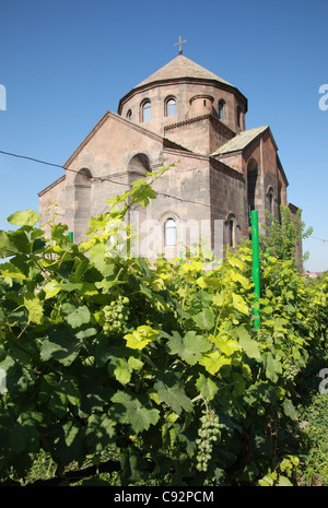 Construit en 618 Saint Hripsime Église survit fondamentalement inchangées. Elle est considérée comme l'une des plus anciennes églises de survivant Banque D'Images