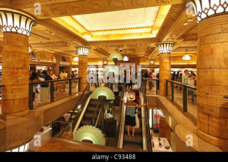 Magasin Harrods à Londres. Banque D'Images