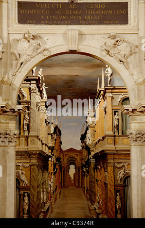 Italie, Vénétie, Vicenza, le "Teatro Olimpico' ; un théâtre unique Banque D'Images