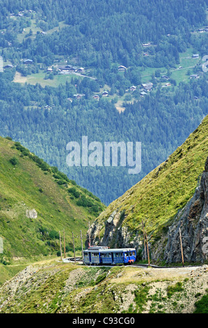 Train historique : le Tramway du Mont-Blanc, France. Banque D'Images