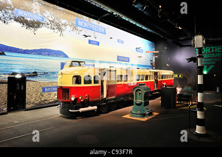 La Micheline railcar dans Cité du Train museum, Mulhouse, France. Banque D'Images