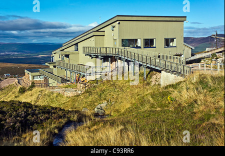 Le Cairngorm Mountain funiculaire inférieur installation sur Cairn Gorms dans le parc national de Cairngorm Ecosse Banque D'Images