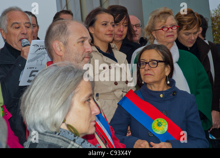 Paris, France, les politiciens du Parti EELV français, au Monument de la paix , événements du jour du souvenir, 'Eva Joly propose de faire 11-novembre 'Journée européenne de la paix' photo du Groupe politique, écologistes, manifestations écologiques Banque D'Images