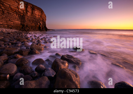 Crépuscule à Nash Point, la côte du Glamorgan, Pays de Galles du Sud Banque D'Images