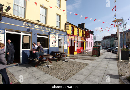 Dans le Connemara Clifden pendant le Festival des arts annuel Banque D'Images