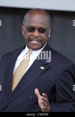 Atlanta, Géorgie , USA, 21 mai 2011, Herman Cain annonce sa candidature à l'élection présidentielle de 2012. Banque D'Images