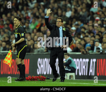 Fabio Capello Manager de l'Angleterre - l'Angleterre contre l'Espagne - Football International Friendly au stade de Wembley - 12/11/2011 - CRÉDIT OBLIGATOIRE : Martin Dalton/TGSPHOTO - applique auto-facturation le cas échéant - 0845 094 6026 - contact@tgsphoto.co.uk - AUCUNE UTILISATION NON RÉMUNÉRÉ Banque D'Images