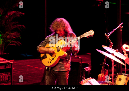 Pat Metheny et son trio @ Bologna Bologne Europauditorium pour le Festival de Jazz Banque D'Images