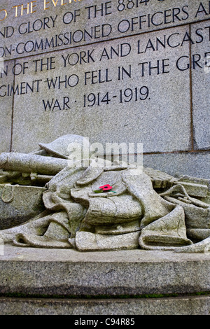 Le monument à la York and Lancaster Regiment à Weston Park Sheffield South Yorkshire, UK Banque D'Images