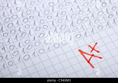 Close up de classement travail scolaire Banque D'Images