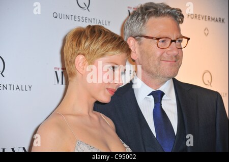 Michelle Williams, Kenneth Branagh aux arrivées pour la Weinstein Company's MA SEMAINE AVEC MARILYN le dépistage, le théâtre de Paris, New York, NY 13 Novembre, 2011. Photo par : Gregorio T. Binuya/Everett Collection Banque D'Images