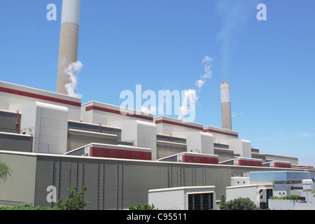 La combustion du charbon Power Station Banque D'Images