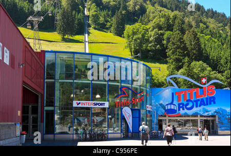 Station de Base du téléphérique du Mont Titlis à Engelberg, Suisse Banque D'Images